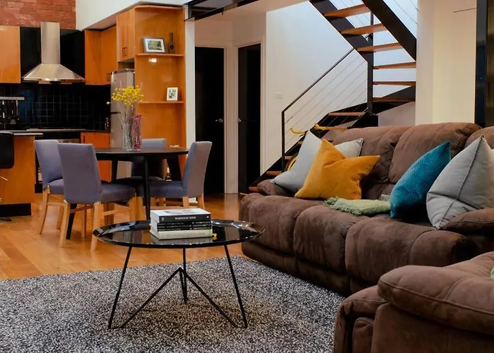 Richmond Loft - Cbd Warehouse Conversion W. Home Office