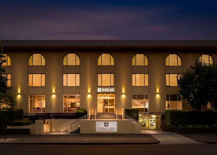 Best Western Plus Travel Inn
