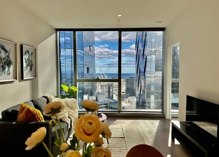 Harborview Horizon Suite