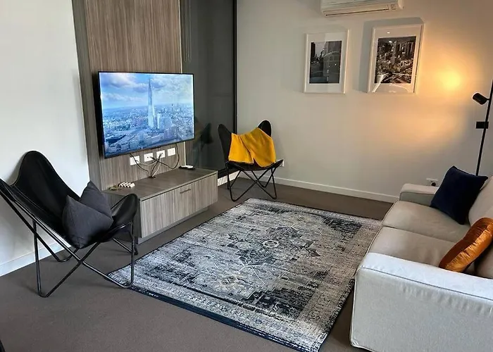 Cbd Apartment - Best Amenities!