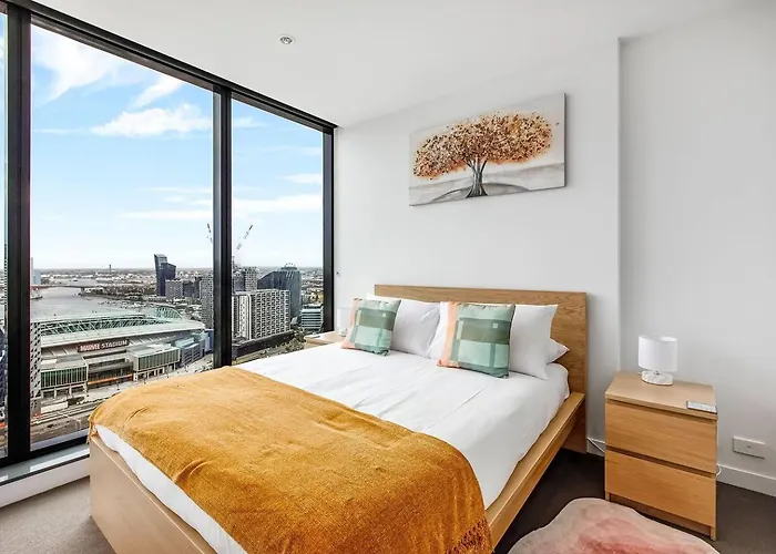 The Spencer Suite - Cityscape Panorama With Pool