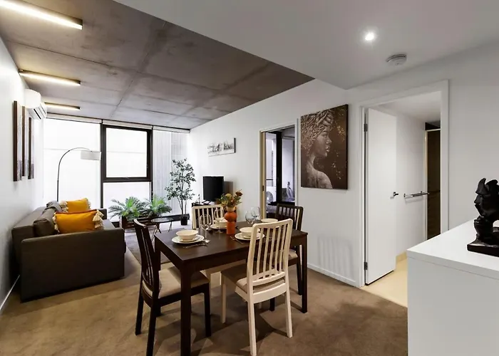 A Cozy Apt Near Grand Prix Circuit Free Parking