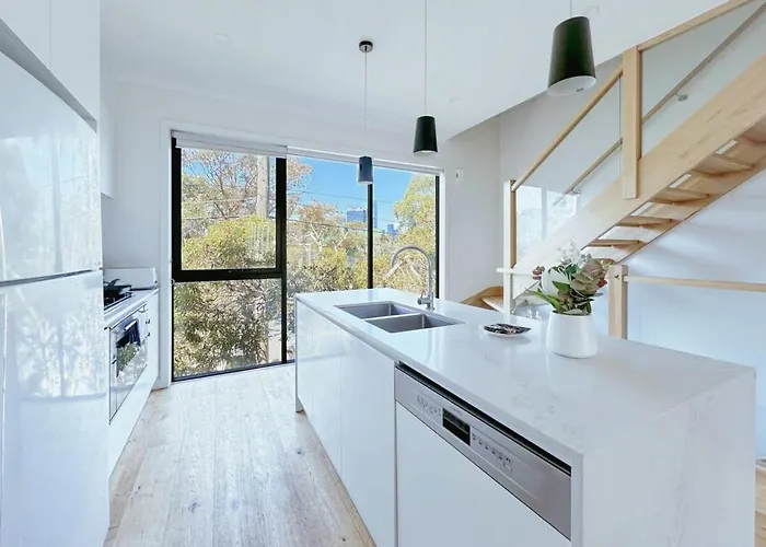 Bright 3 Level Townhouse