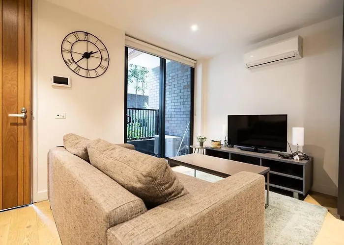 Kozyguru Collingwood 2B Townhouse