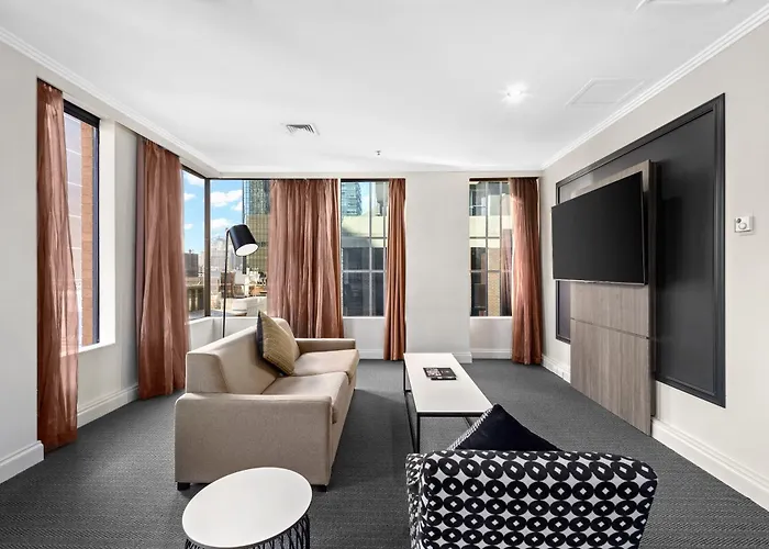 Melbourne City Suites