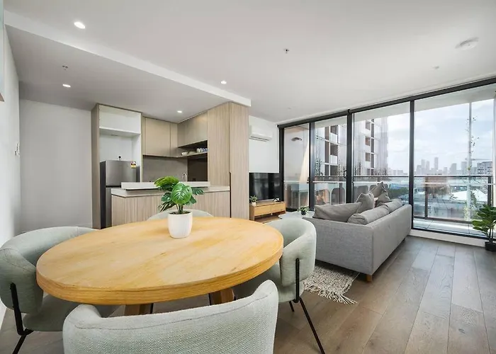 Nine Elm - Port Melbourne 403
