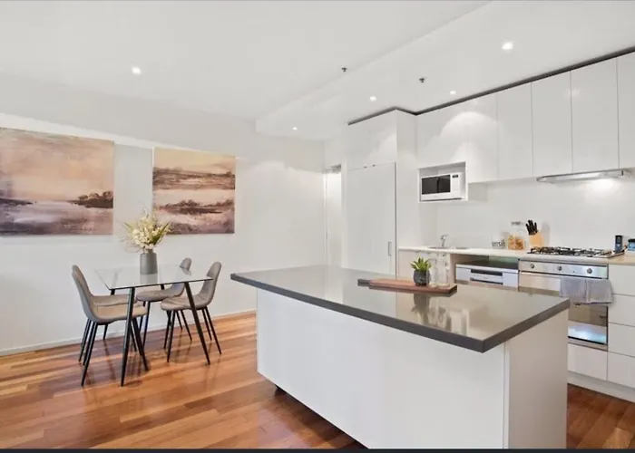 Readyset Apartments At Liberty