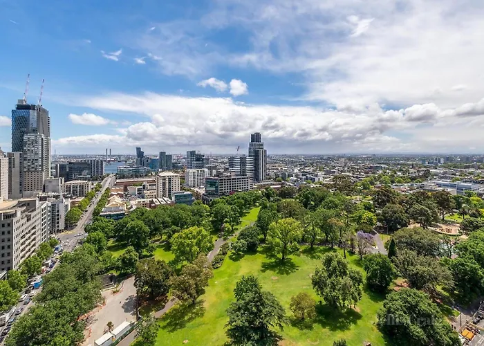 Central Park Of Melbourne Apartments