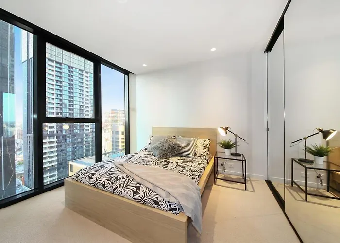 A Cozy & Stylish 2Br Suite In Melbourne Cbd