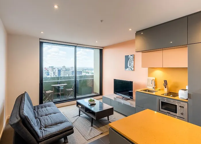 Melbournian Luxury Lifestyle