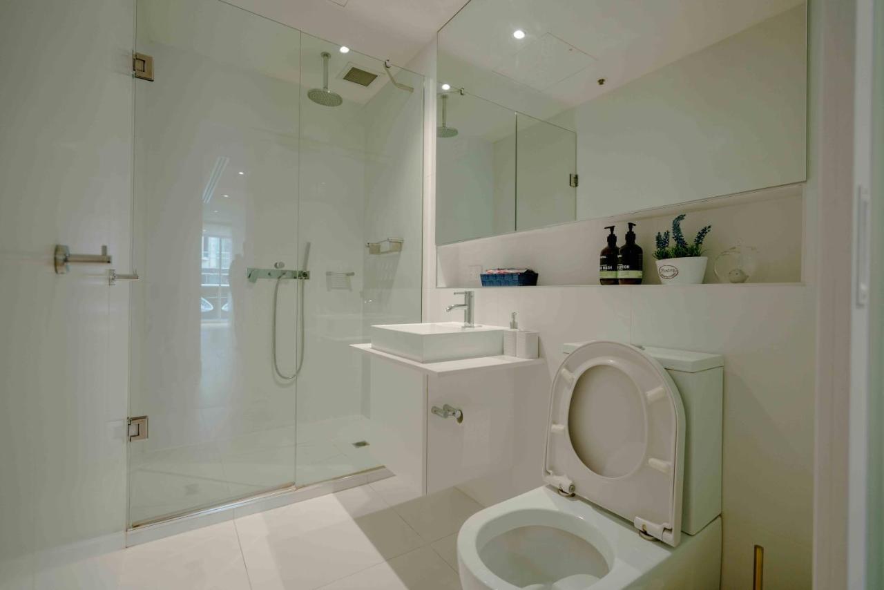 Absolute Collins Apartment Melbourne