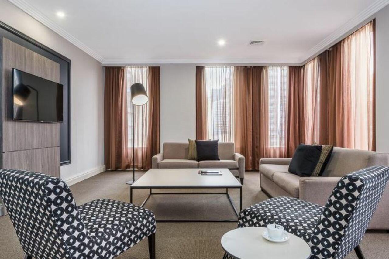 Mantra On Little Bourke Aparthotel Melbourne