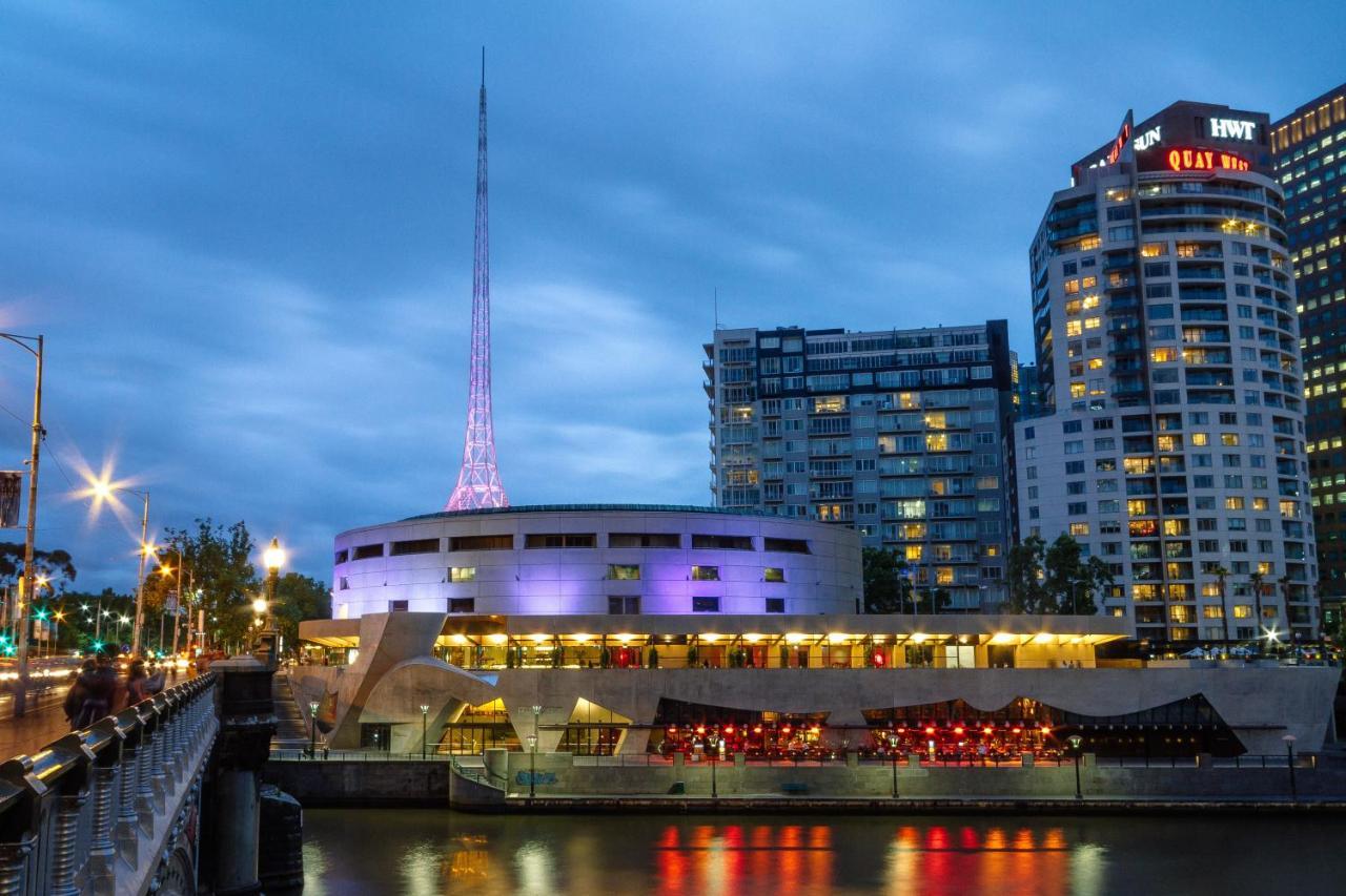 Quest Southbank Aparthotel 4*
