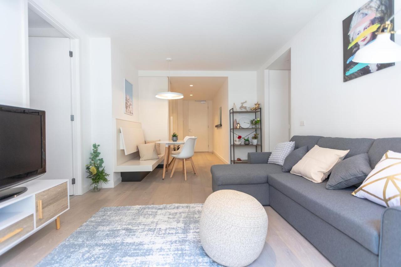 Skyline Serviced Central Best Location,open Balcony&parking