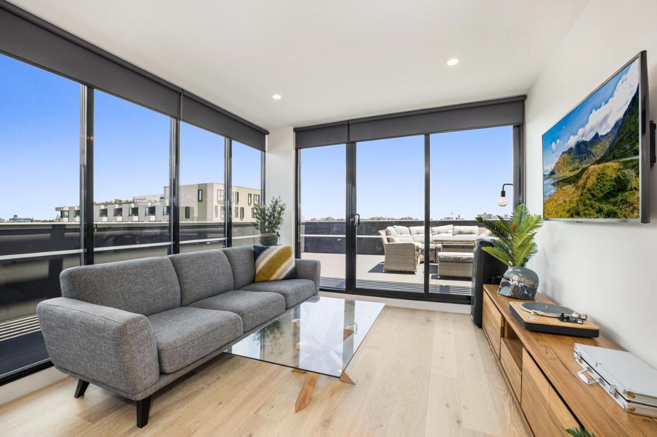 Luxe 3-bed Near Lygon St Bars And Dining Apartment
