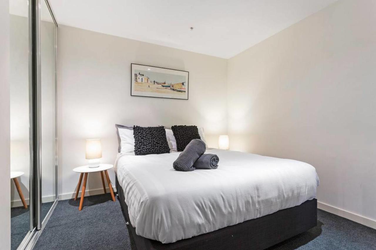 Complete Host Aqualuna Apartment