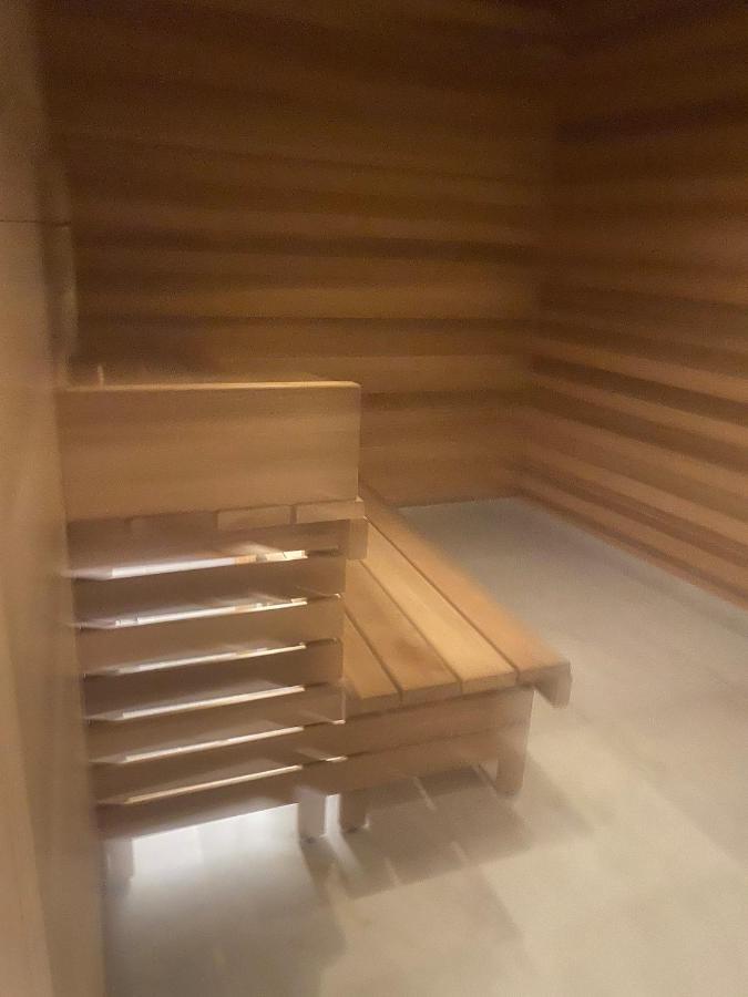 New Luxury 1br Apt, Infinity Pool