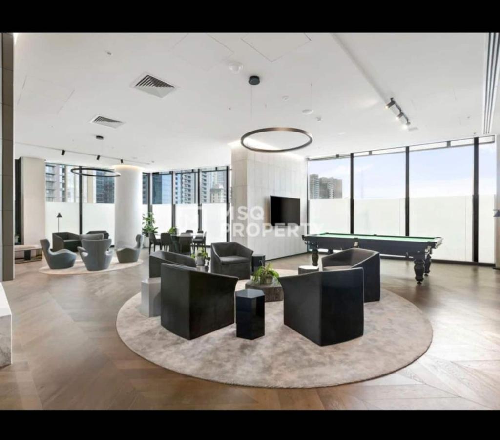 New Luxury 1br Apt, Infinity Pool Apartment