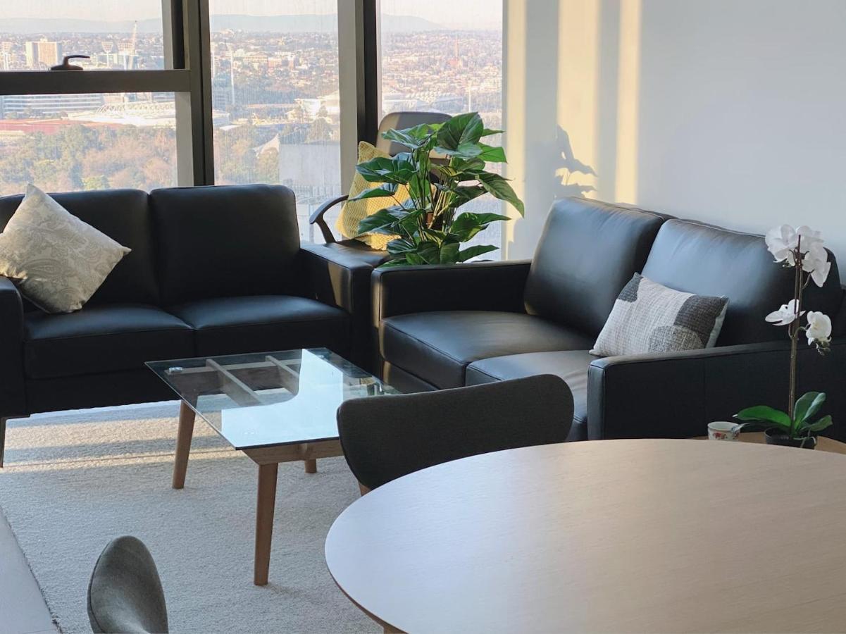 New Luxury 1br Apt, Infinity Pool Melbourne