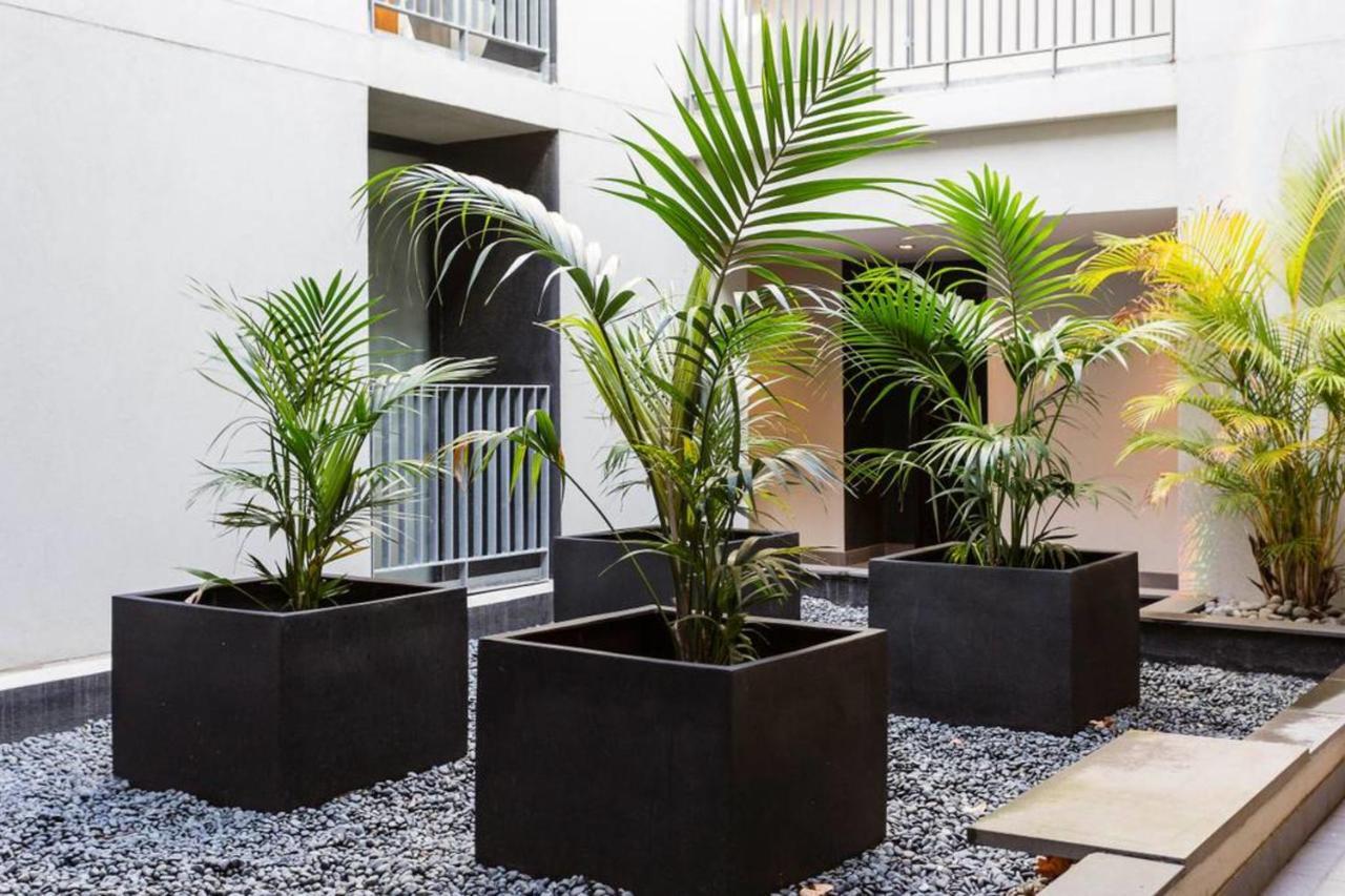 Apartment Complete Host Aqualuna Melbourne
