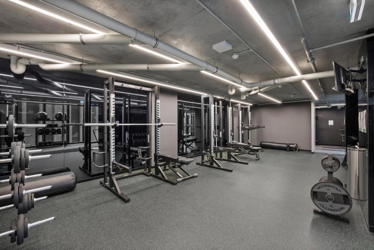 Apartment Near Botanic Garden With Gym, Sauna & Parking *
