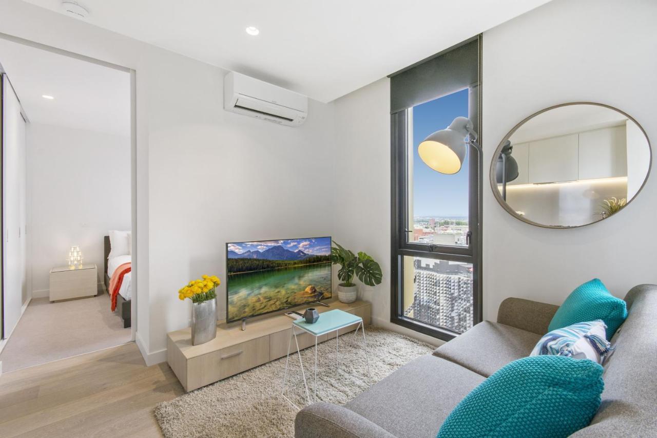 Serviced - Empire Apartment