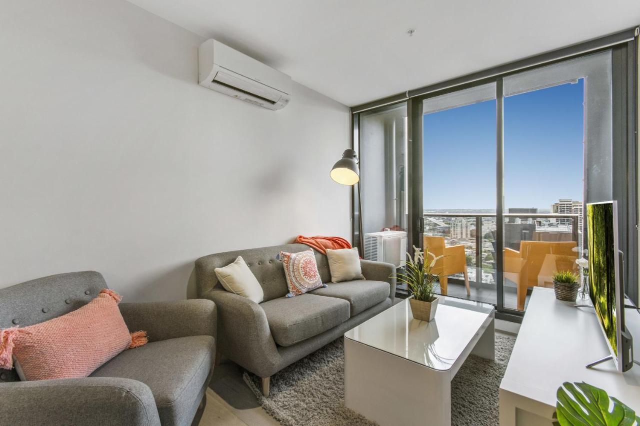 Serviced - Empire Melbourne