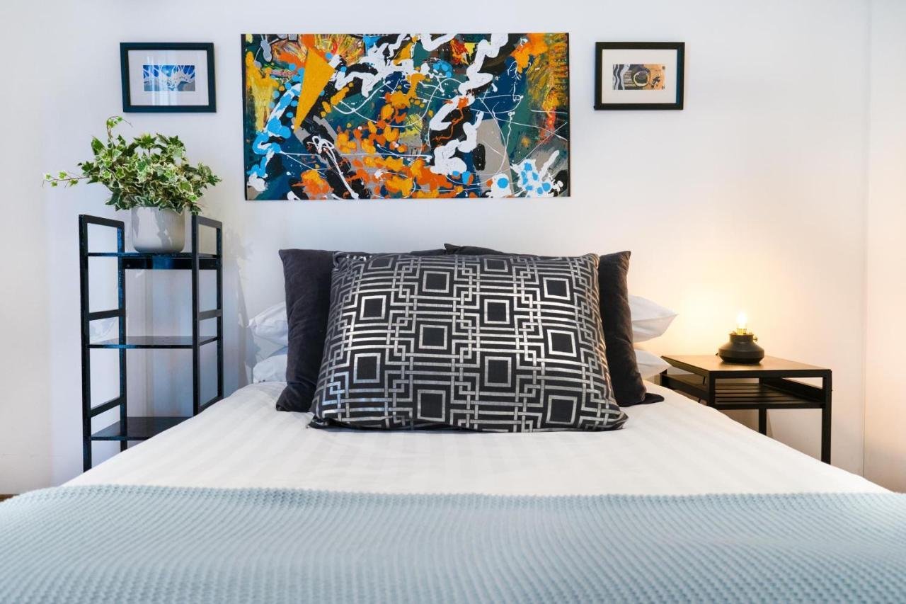 Apartment Madecomfy Boutique With Heritage Charm Melbourne