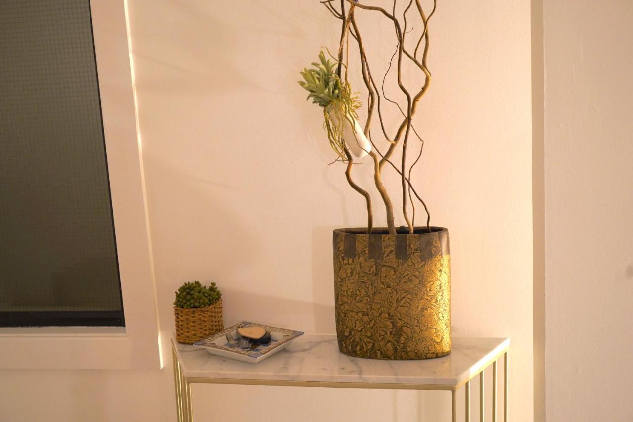 Apartment Staycentral - Heritage Warehouse Retreat *