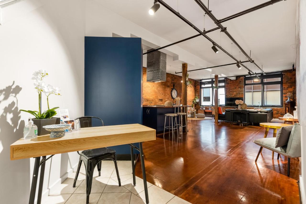 Staycentral - Heritage Warehouse Retreat Melbourne