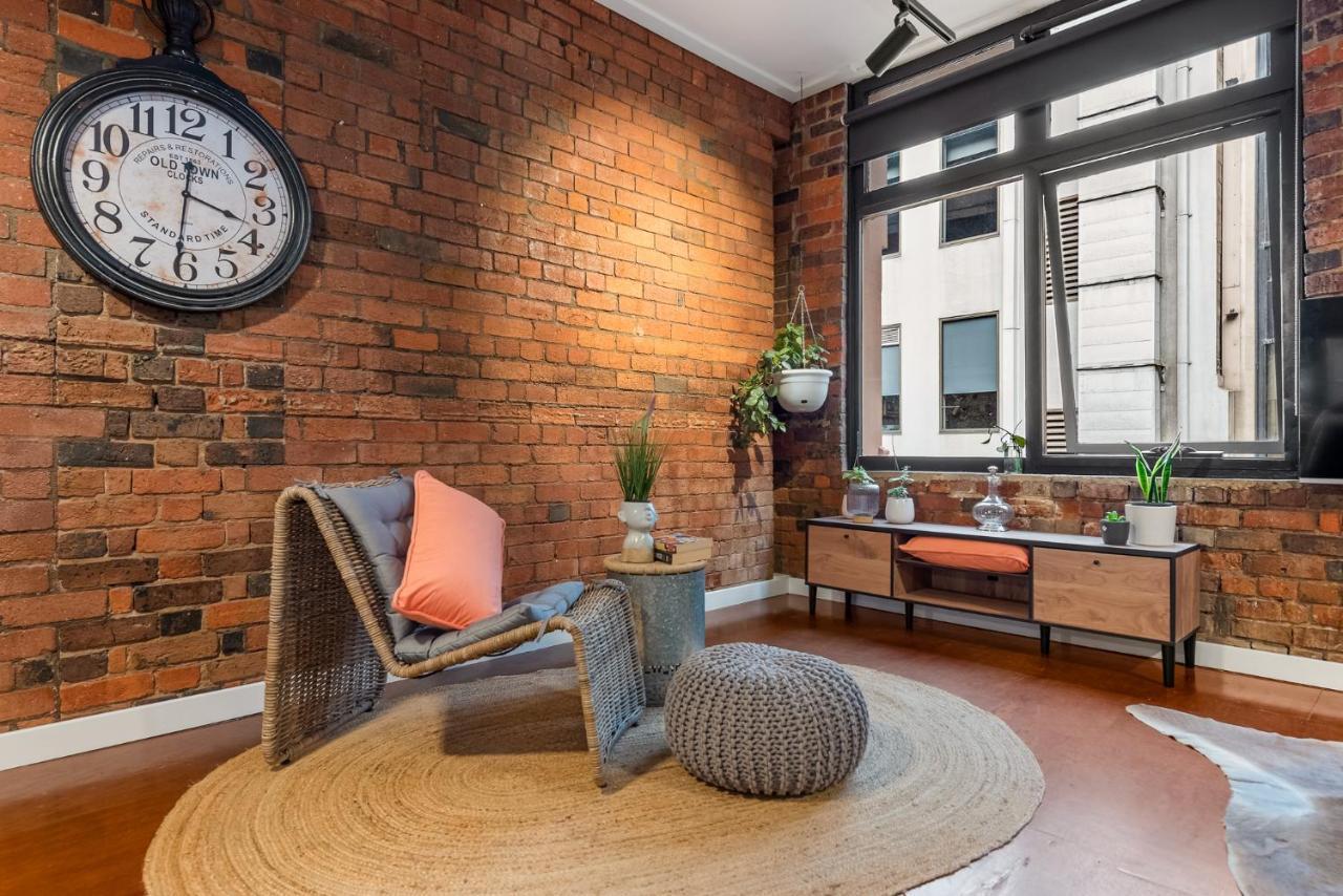 Staycentral - Heritage Warehouse Retreat Apartment