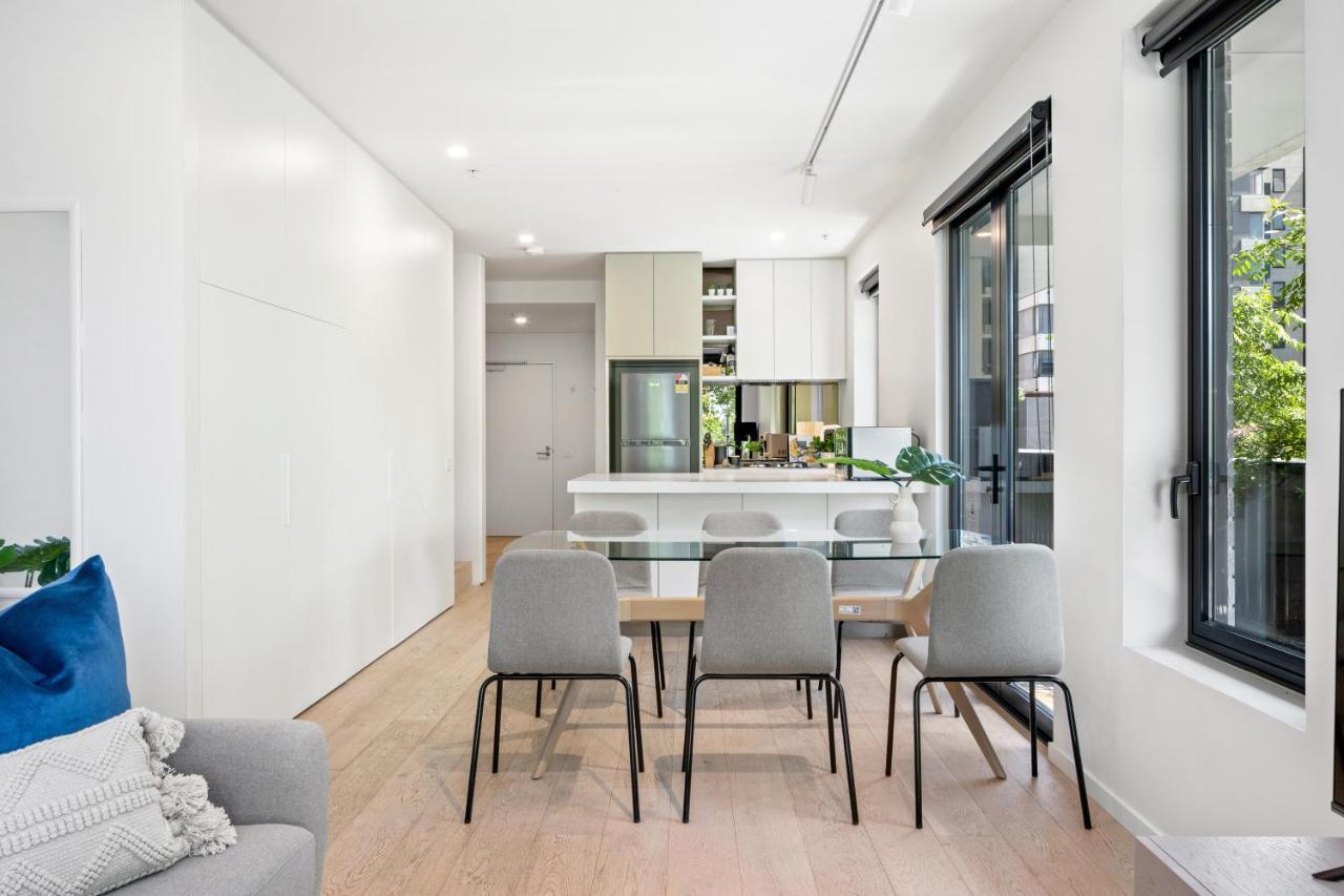 Palmerston St By Urban Rest Melbourne