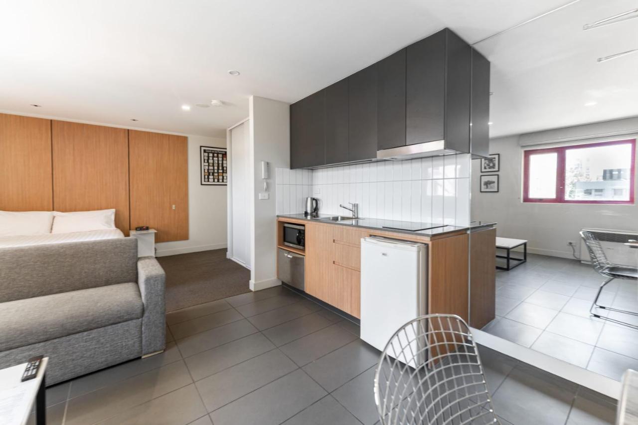 Apartment Fully Equipped Stylish 1br Unit With Wifi Melbourne