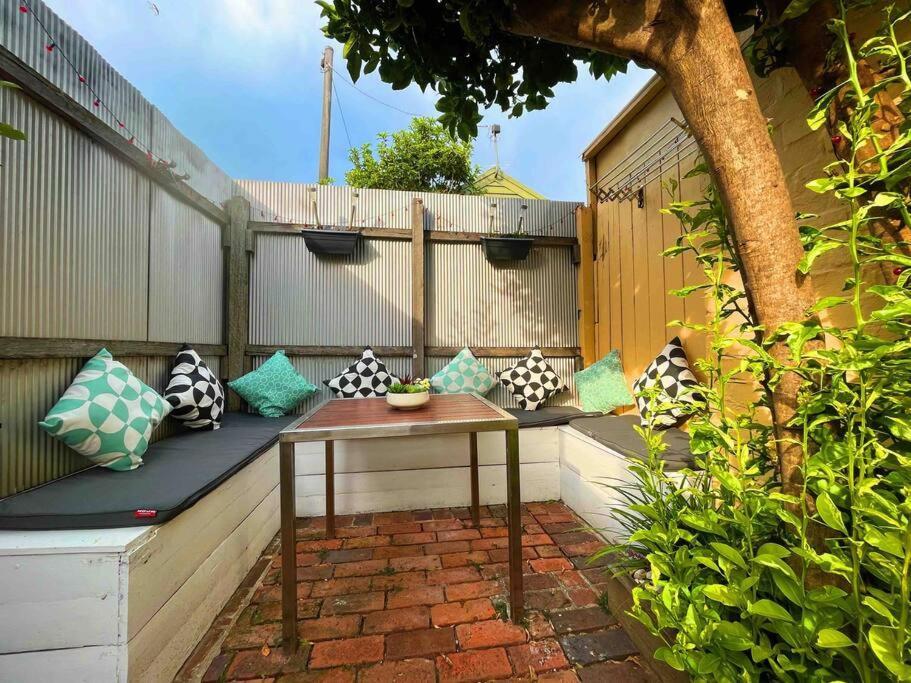 Apartamento Cheerful 2 Bedroom Residential Melbourne