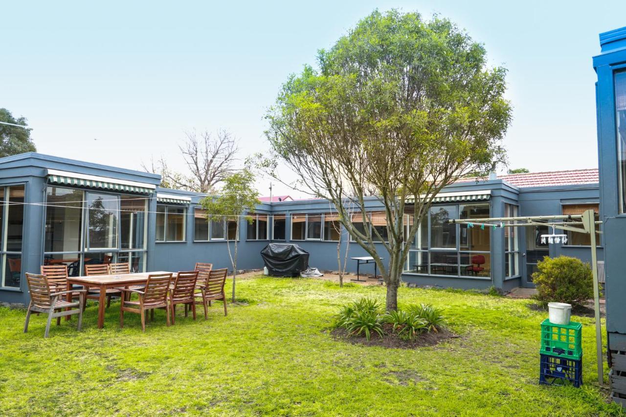 Newport Albergue Melbourne