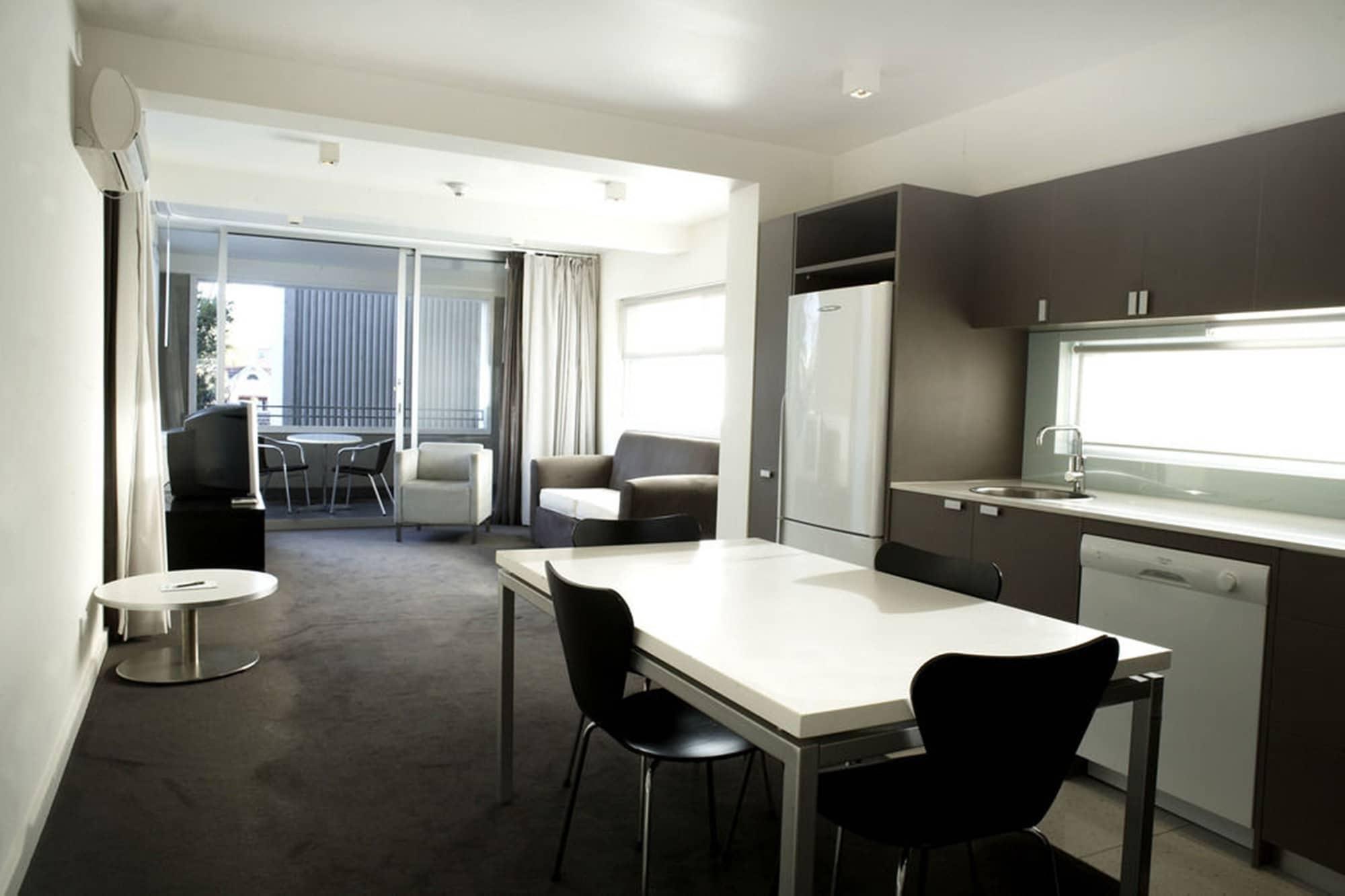 Cosmopolitan And Hotel 3*