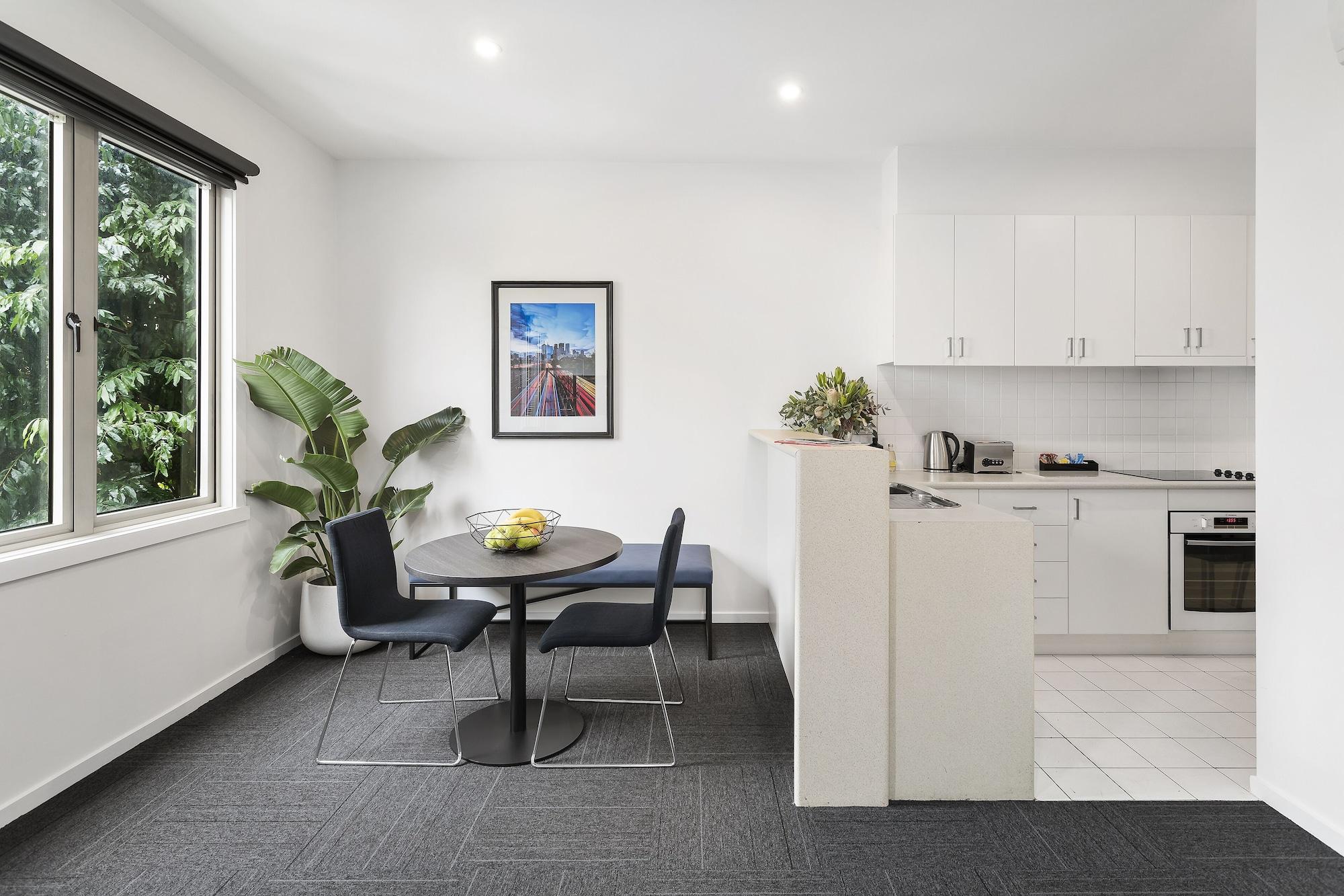 Quest Prahran 4*