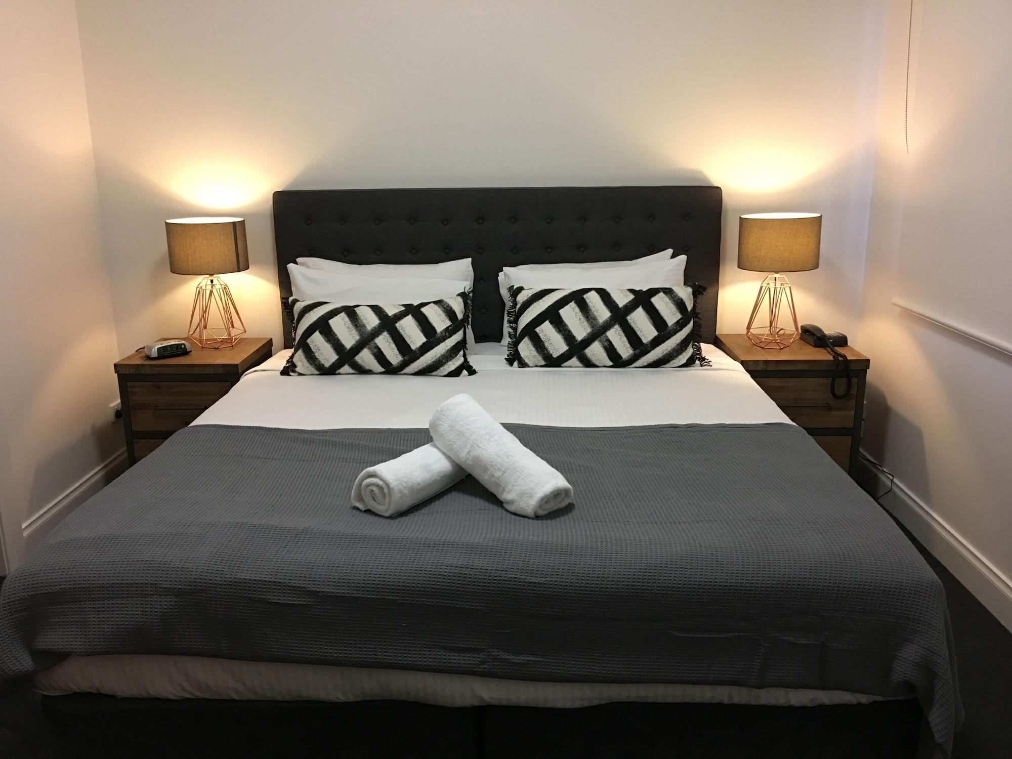 Kimberley Gardens Hotel, Serviced And Serviced Hotel Melbourne