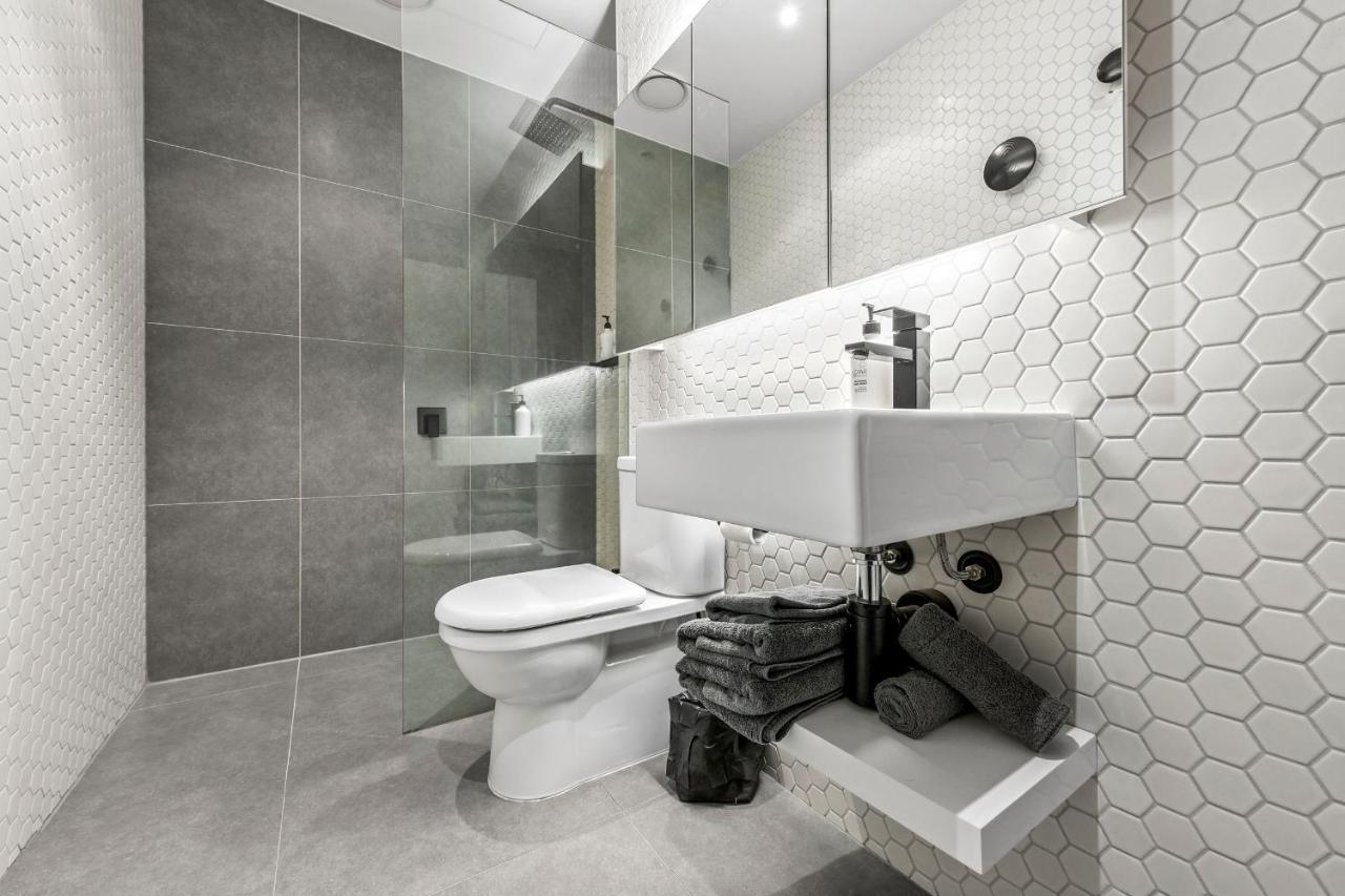 Luxuria - Bourke Apartment