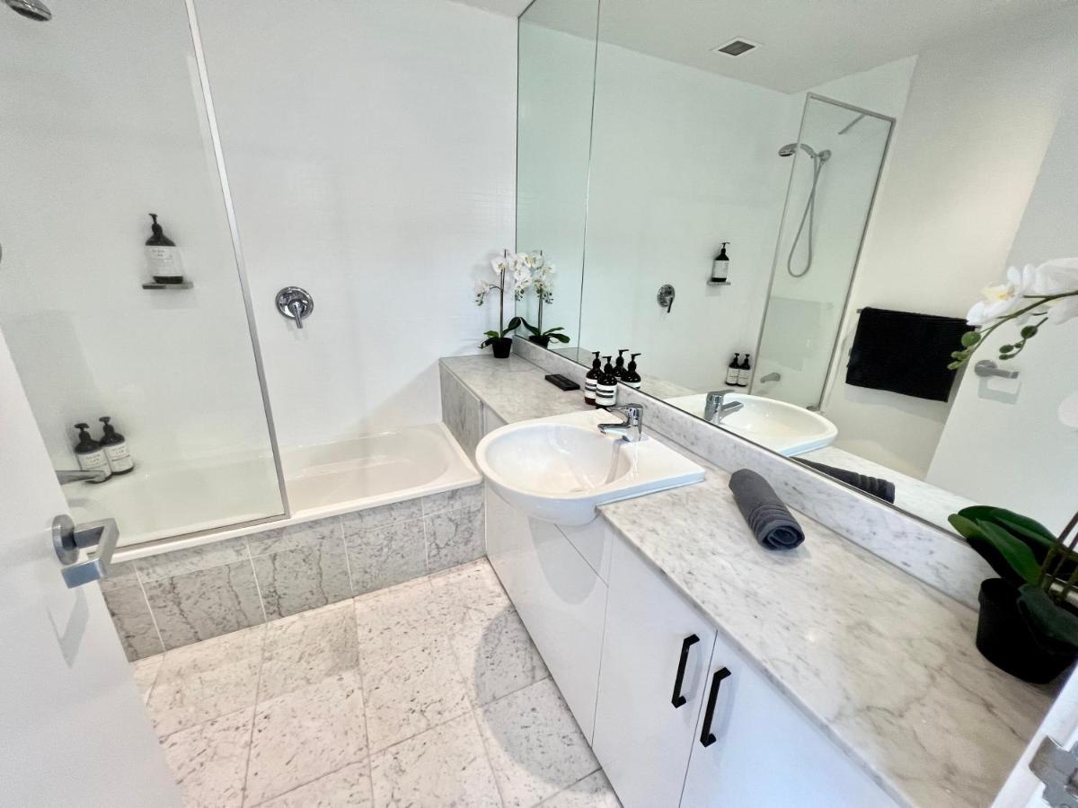 Apartment Luxury St Kilda Townhouse In The Sky *