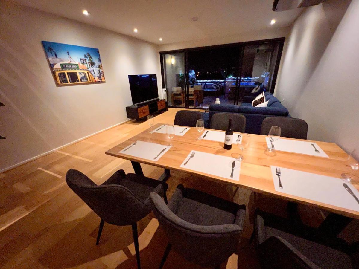 Luxury St Kilda Townhouse In The Sky Melbourne
