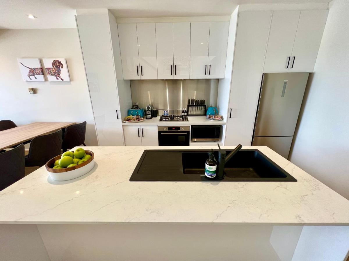 Apartment Luxury St Kilda Townhouse In The Sky