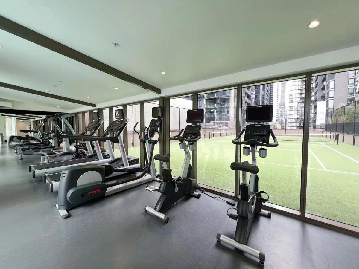 Southbank Residences Opposite Woolworth W/ Pool & Gym + Free Wifi Apartment *