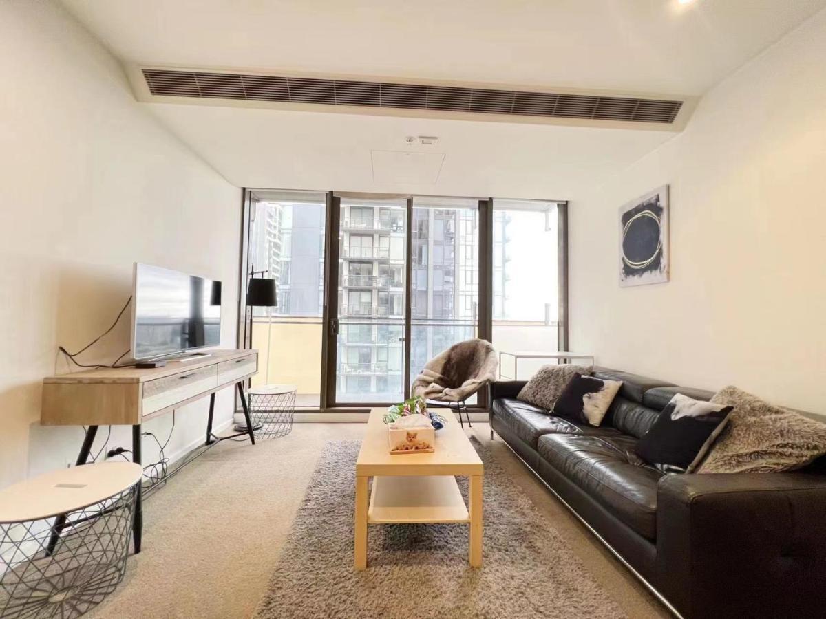 Southbank Residences Opposite Woolworth W/ Pool & Gym + Free Wifi Apartment