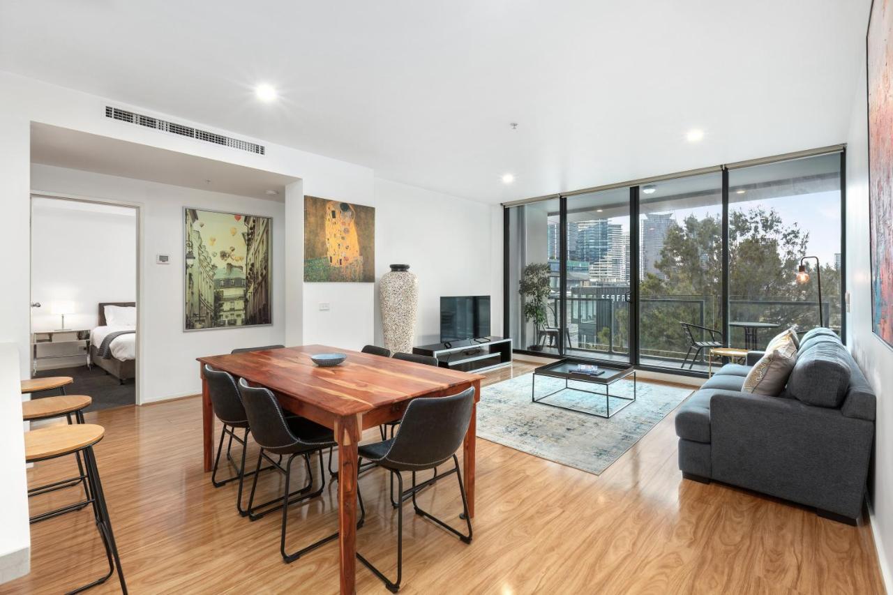 Apartment Flinders Wharf Melbourne