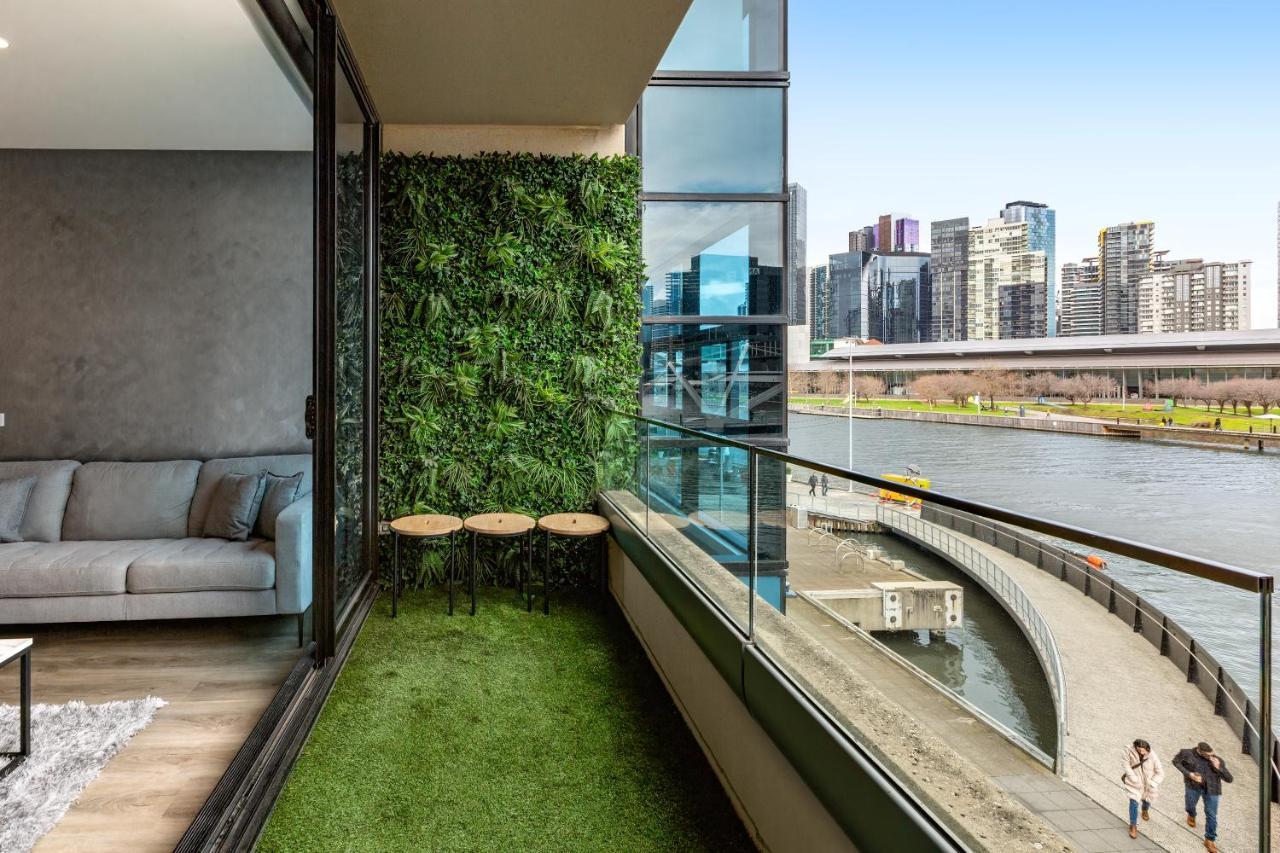 Flinders Wharf Apartment