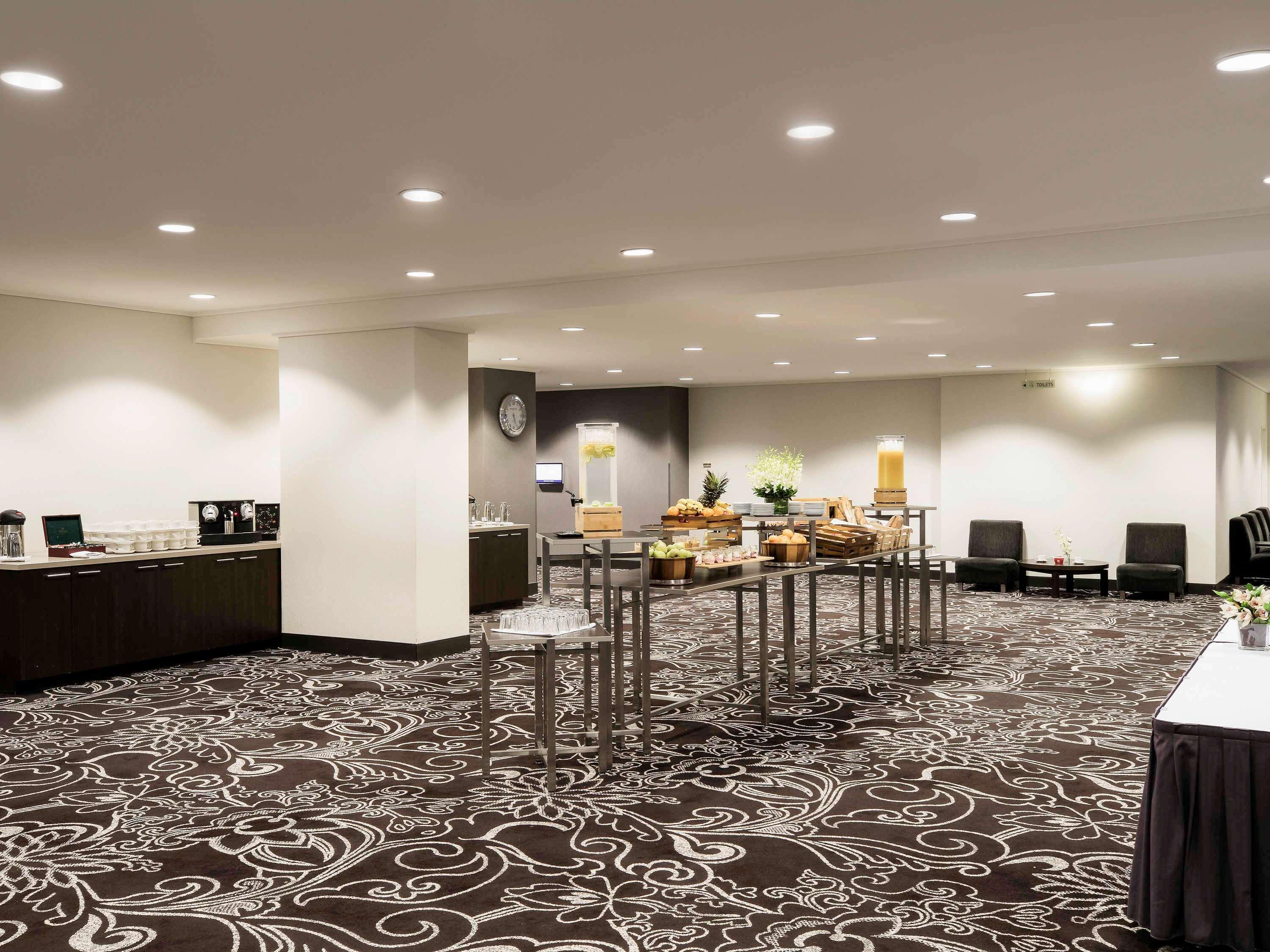 Novotel On Collins
