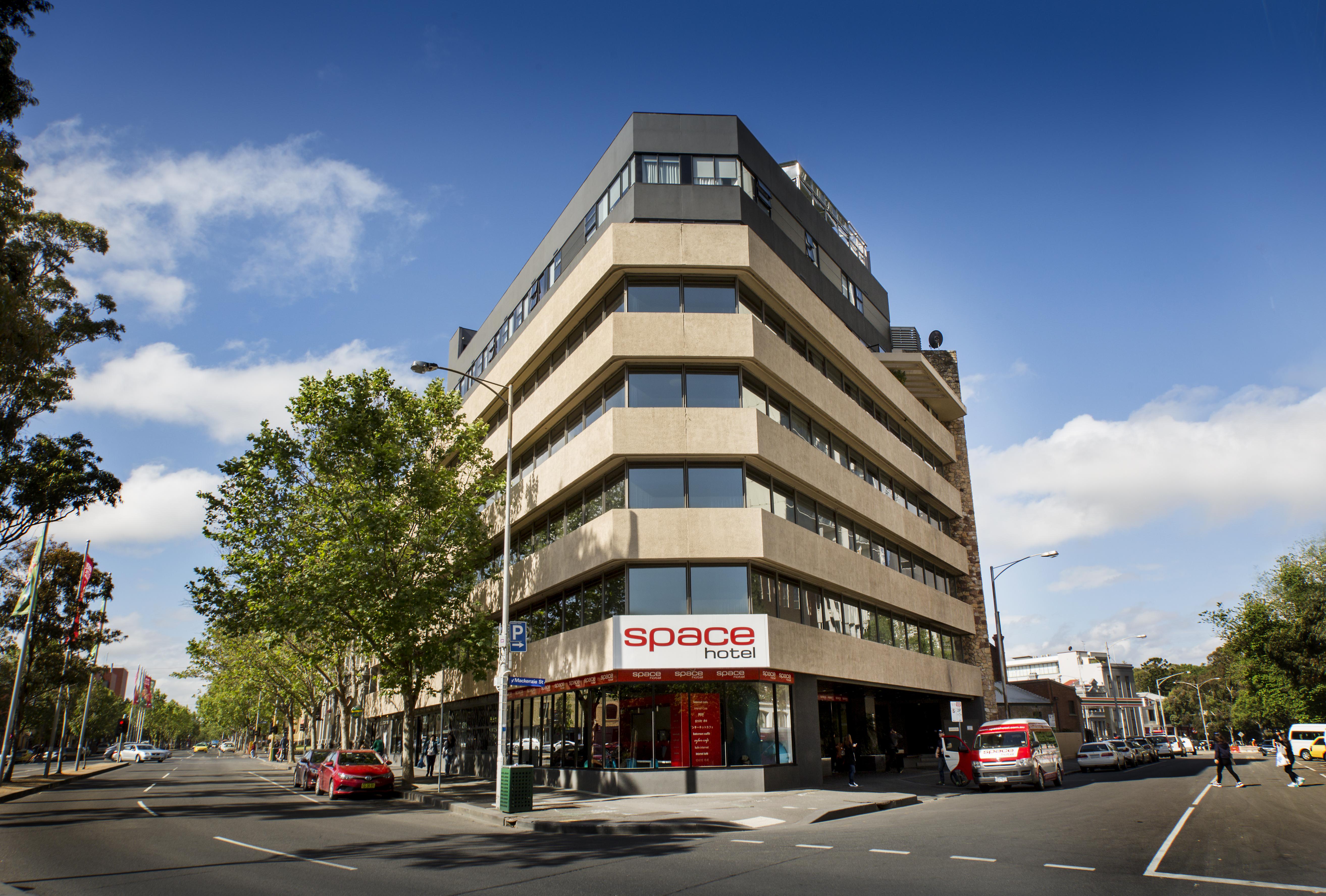 Space Hostel