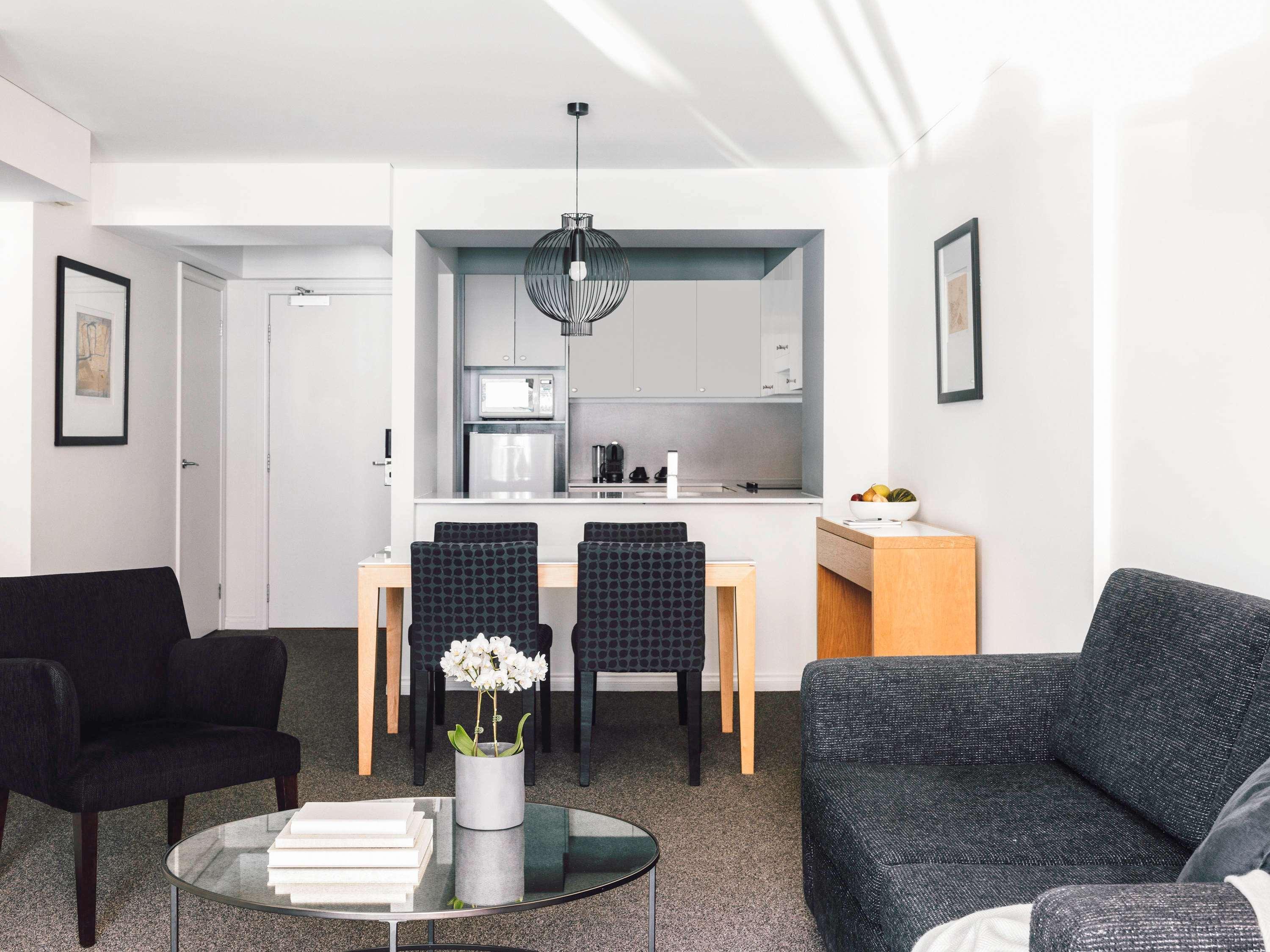 Hotel Quay West