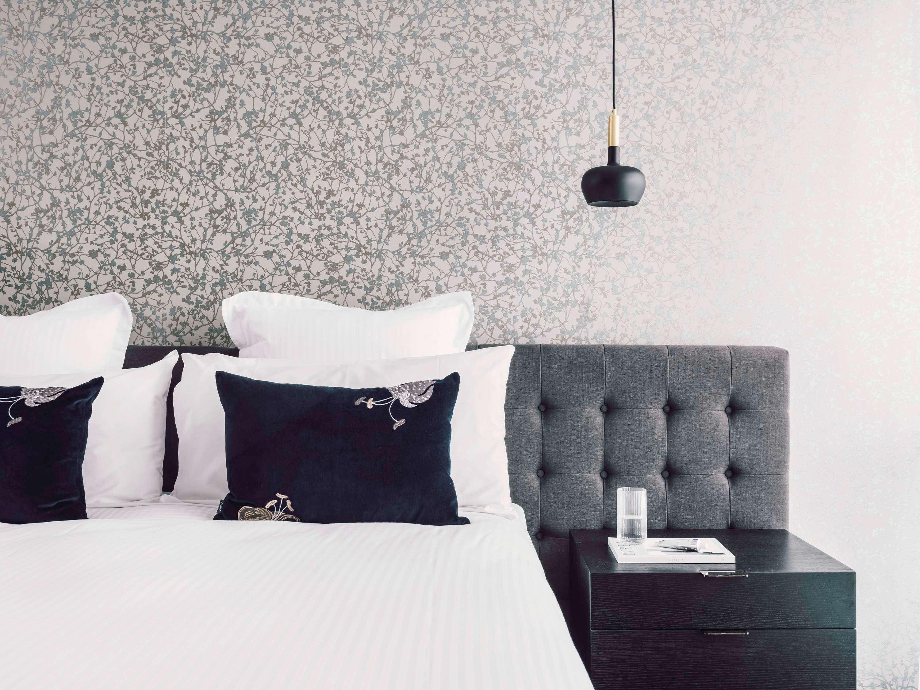 Quay West Hotel 5*